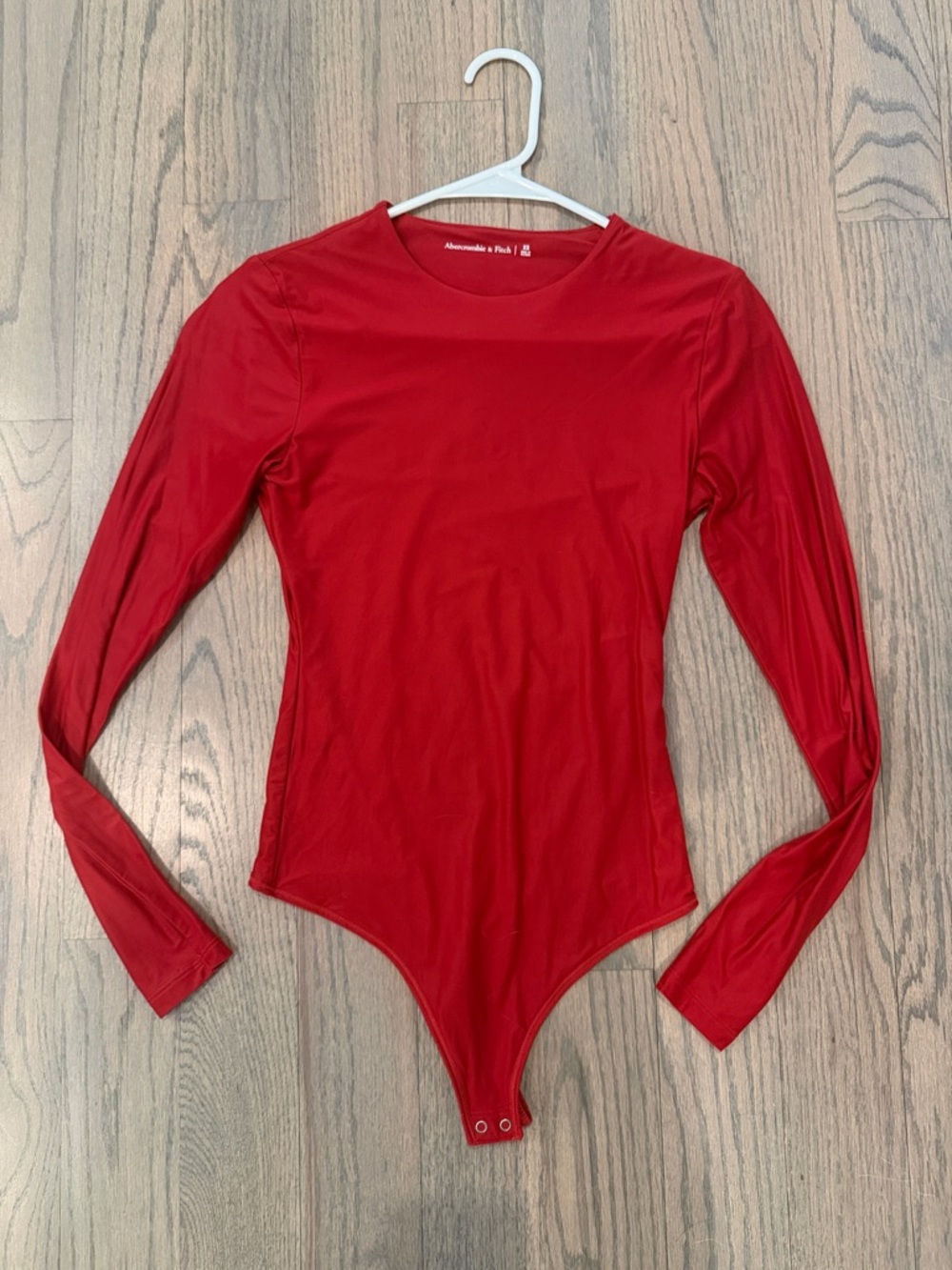 Abercrombie & Fitch Red Long-Sleeve Fitted Bodysuit
